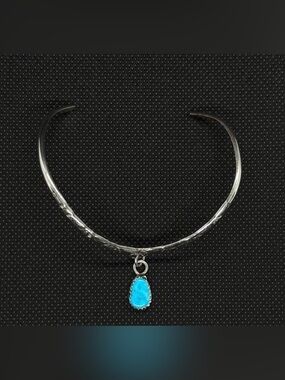 TURQUOISE STERLING SILVER NATIVE AMERICAN BRACELET